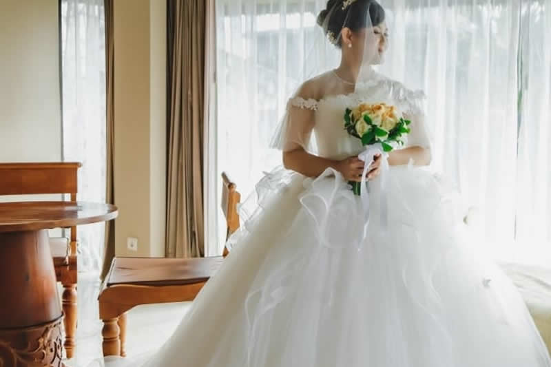 gown bridal