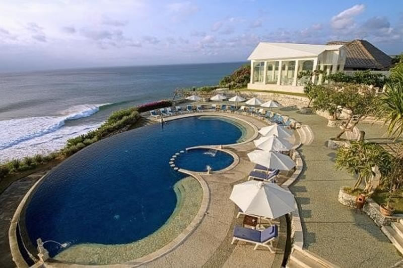villa blue point
